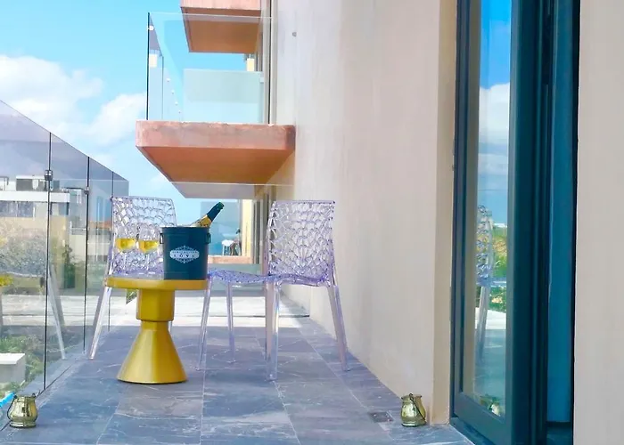Singular Joy Vacation Hotel